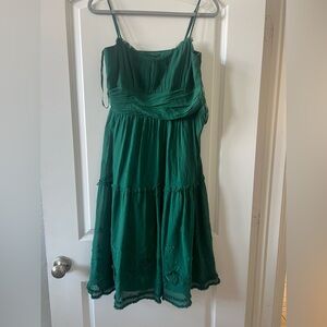 Chic Forest Green Midi Dress with Spaghetti Straps
